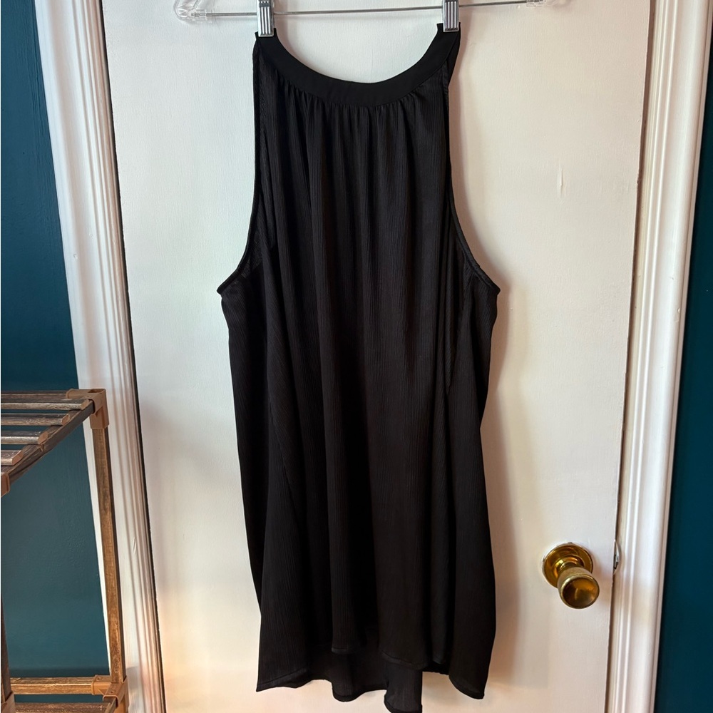 Torrid sz 1 Flowy Crepe Halter